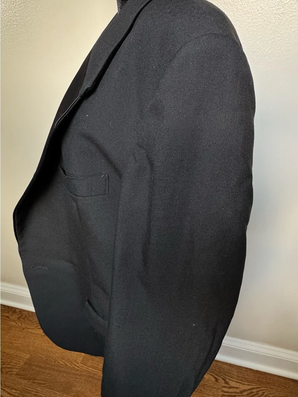 Oscar de la Renta Vintage Men’s Black Tuxedo Jacket 38S Satin Peak Lapel